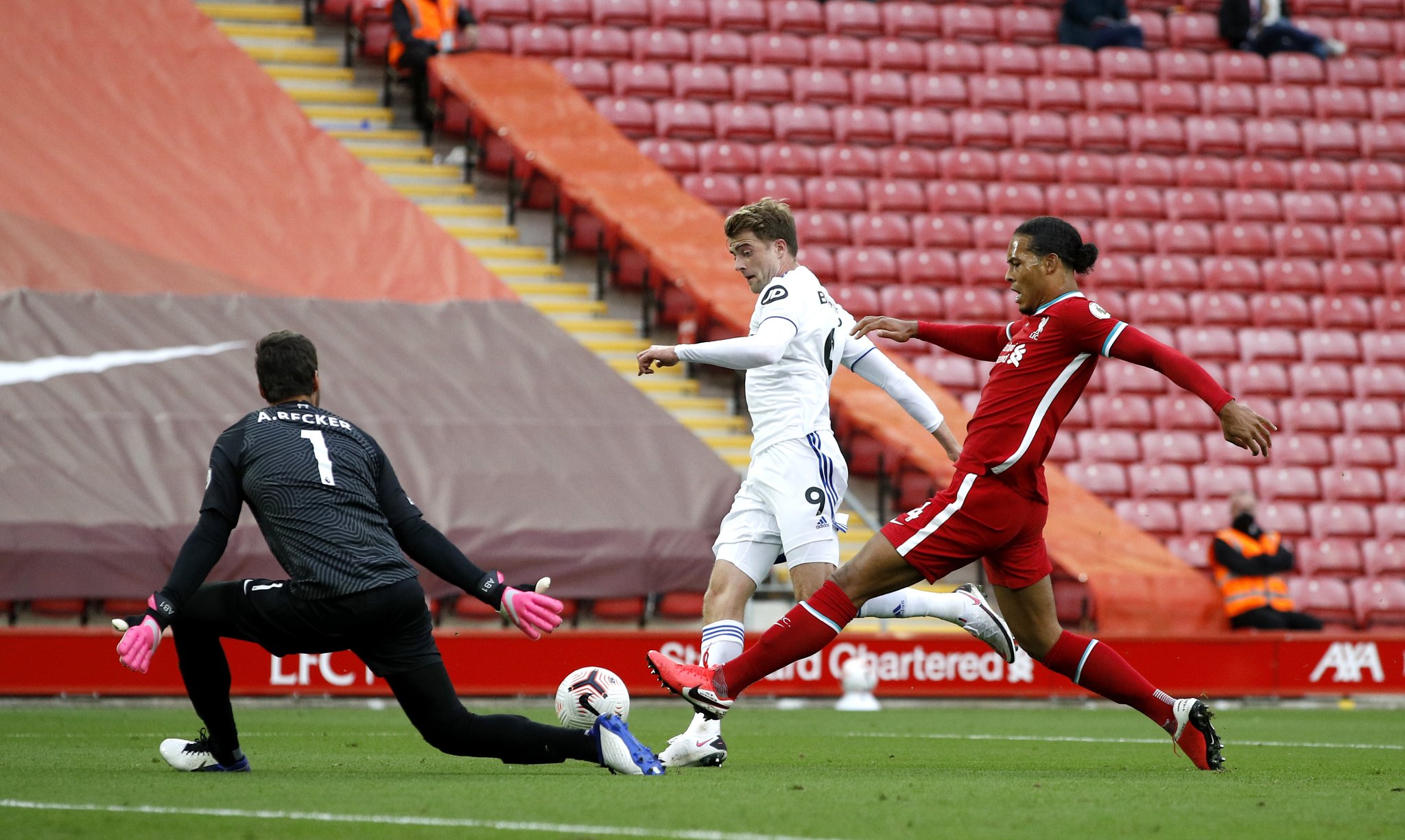 他不仅是 他不仅是