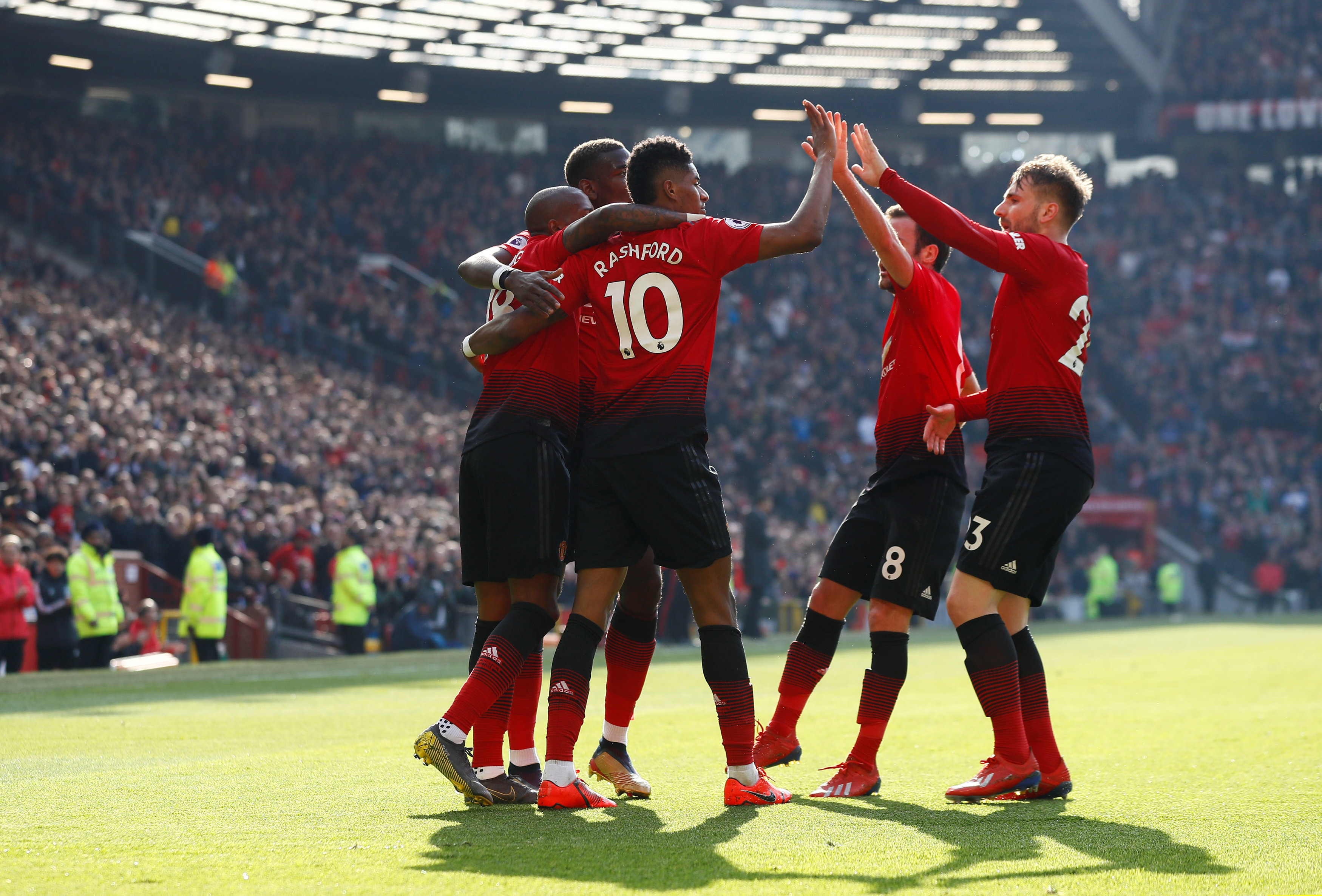 三角的经济 三角的经济